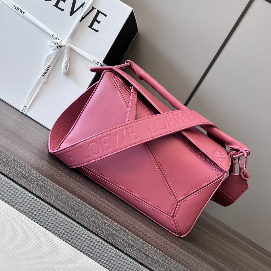 Loewe Puzzle Bags